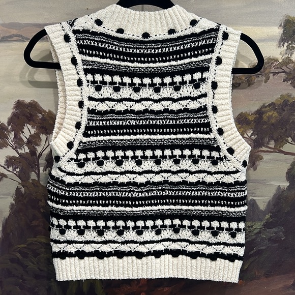 PILCRO ANTHROPOLGIE Black and Cream Knit Sweater Vest Size XS - Picture 5 of 15